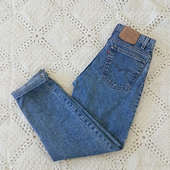 Levi's Other - Levi's 550s